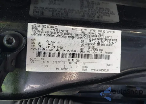 2013 Ford Focus Titanium z USA, uszkodzony, nr VIN 1FADP3J23DL233377